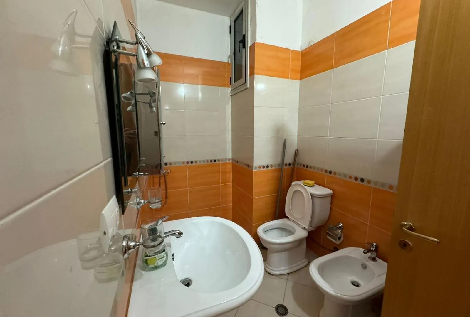 Vlorë Southcoast Apartments אלבניה